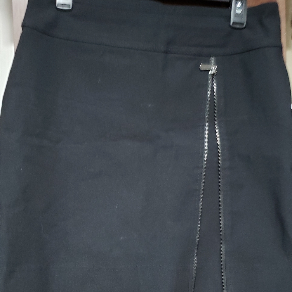 Golf skort black